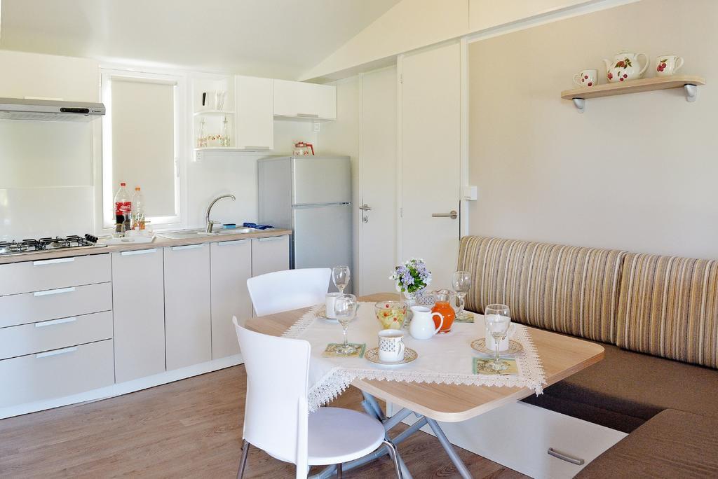 Mobile Homes Murter Jezera Exterior foto